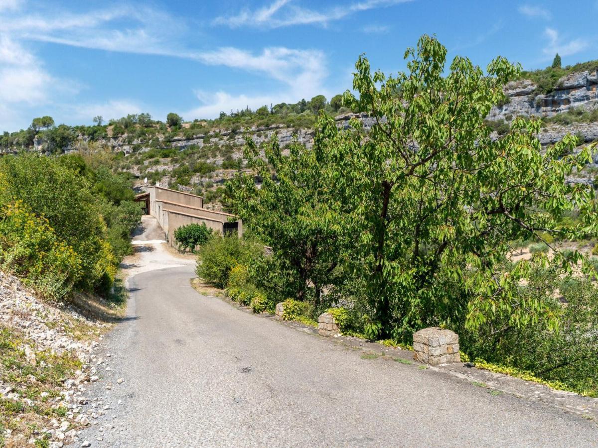Cosy Holiday Home In Minerve With Garden Exterior foto